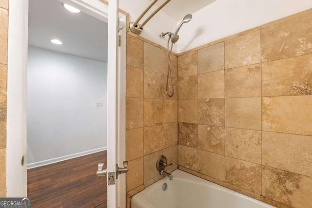 4240 Cascade Road SW, Atlanta, GA 30331