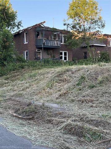4628 Elmbank Avenue, St Louis, MO 63115