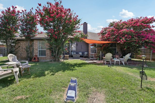 7004 Spoonbill Court, Arlington, TX 76002