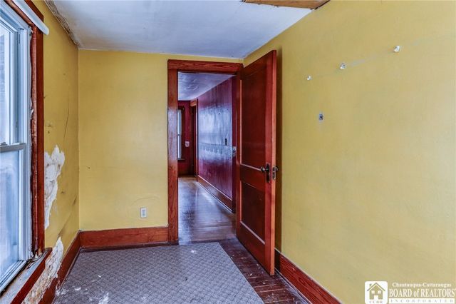 4626 South Gravel Road, Shelby, NY 14103