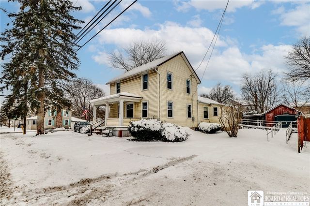 4626 South Gravel Road, Shelby, NY 14103