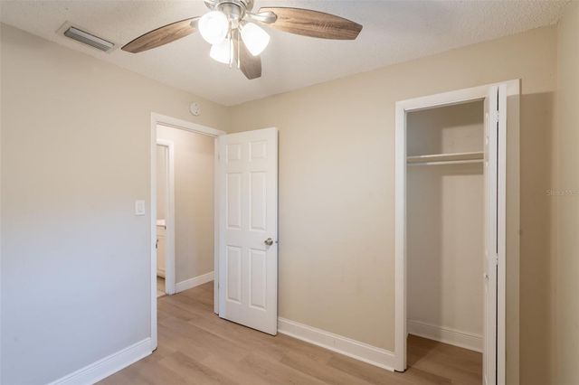 4827 ELESE STREET, Orlando, FL 32811
