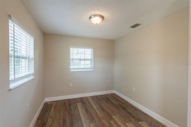 4827 ELESE STREET, Orlando, FL 32811
