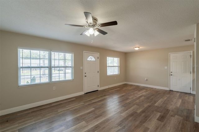 4827 ELESE STREET, Orlando, FL 32811