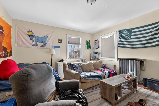 58 Leroy Place, Newburgh, NY 12550