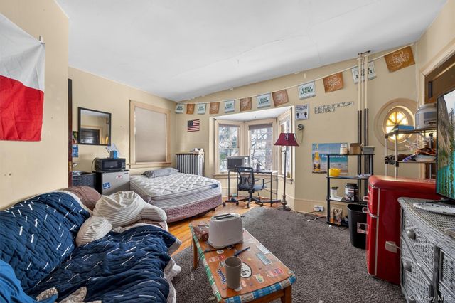 58 Leroy Place, Newburgh, NY 12550