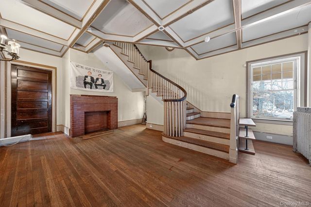 58 Leroy Place, Newburgh, NY 12550