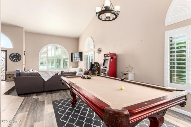 1706 E BROOKWOOD Court, Phoenix, AZ 85048