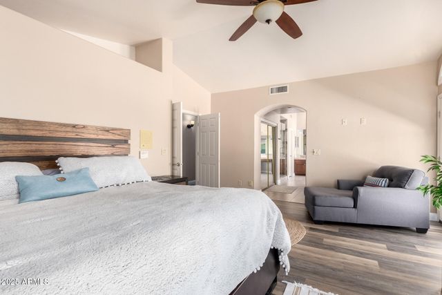 1706 E BROOKWOOD Court, Phoenix, AZ 85048