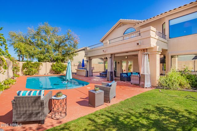 1706 E BROOKWOOD Court, Phoenix, AZ 85048