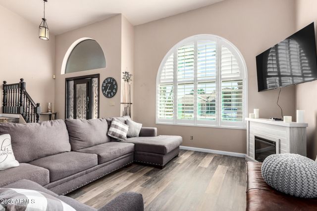 1706 E BROOKWOOD Court, Phoenix, AZ 85048