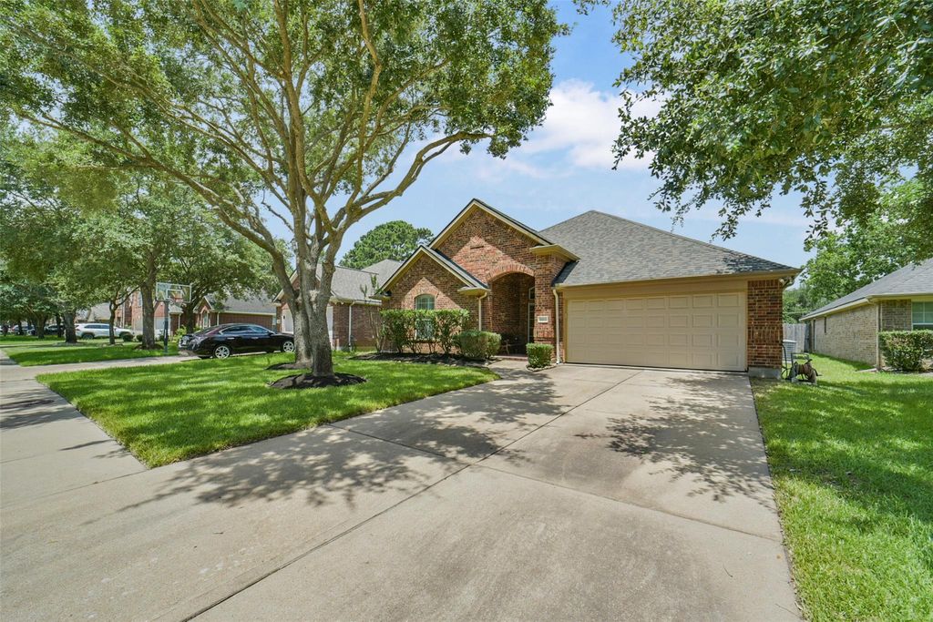 1414 Phoenician Drive, Katy, TX 77494