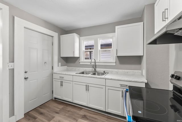 3110 Central Drive, Fort Wayne, IN 46806