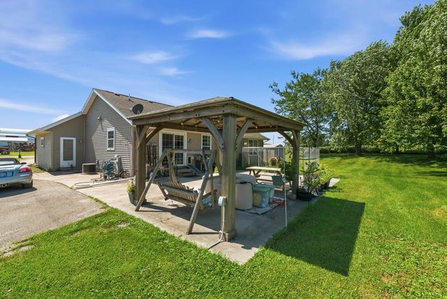 2460 Mink Ranch ROAD, Port Washington, WI 53074
