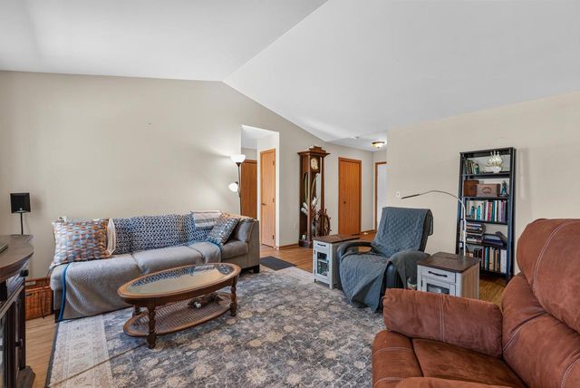 2460 Mink Ranch ROAD, Port Washington, WI 53074