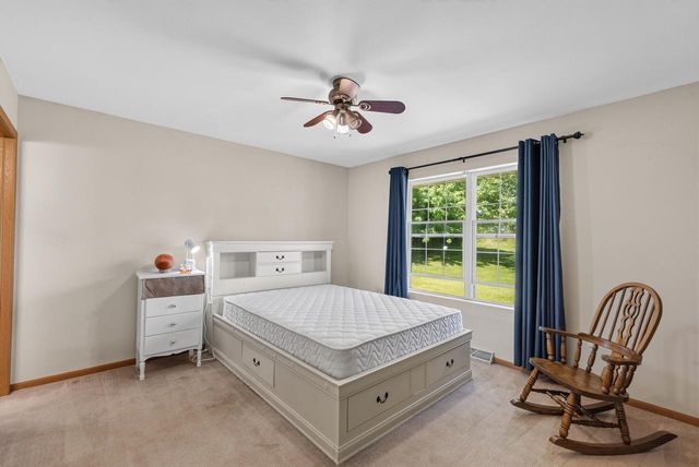 2460 Mink Ranch ROAD, Port Washington, WI 53074