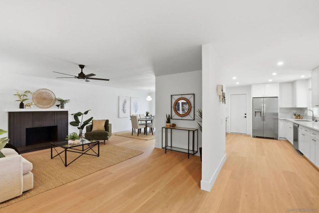 646 Barsby St, Vista, CA 92084