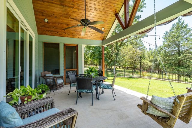 9006 Fallow Run, Larue, TX 75770