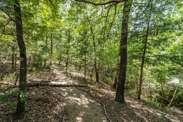 9006 Fallow Run, Larue, TX 75770
