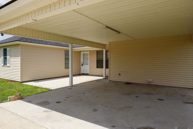 11319 Peggy St, St Amant, LA 70774