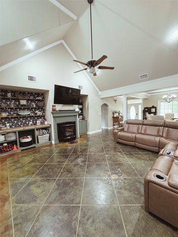144 County Road 3282, Quitman, TX 75783