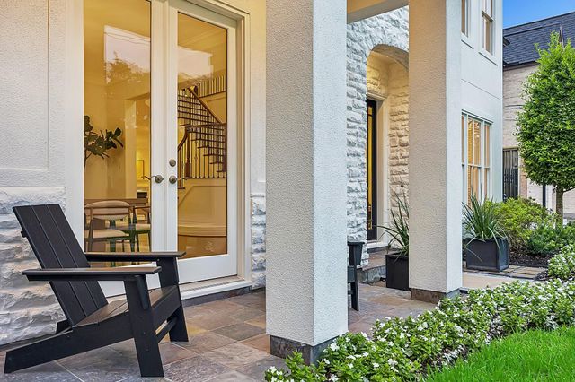 3925 Arnold Street, West University Place, TX 77005