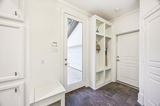 3925 Arnold Street, West University Place, TX 77005