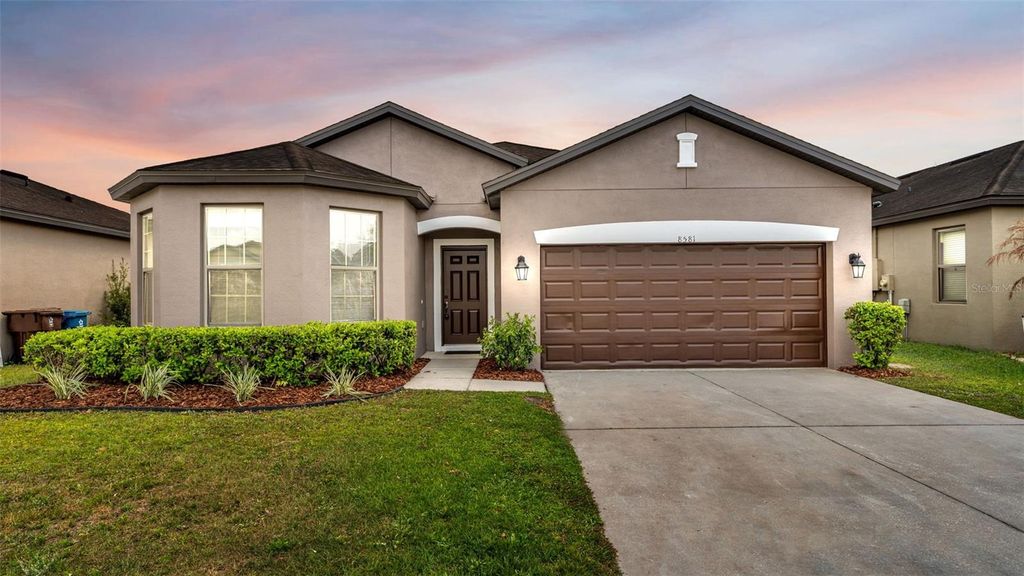 8581 RINDGE ROAD, Polk City, FL 33868