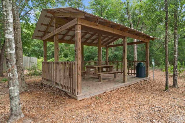 4972 Wabash Pine Ct, Pace, FL 32571