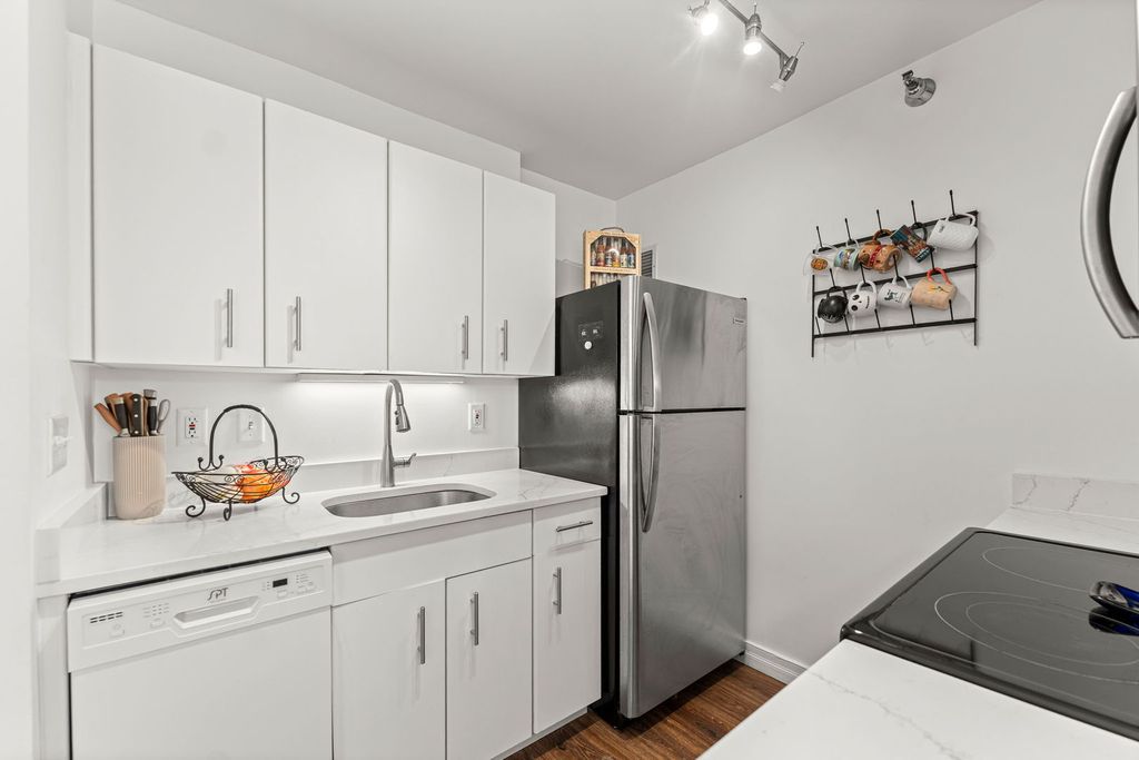 401 E Ontario Street 806, Chicago, IL 60611 — photo 5