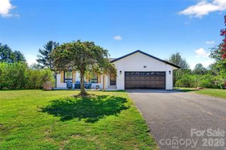 1191 Dale Road, Spruce Pine, NC 28777