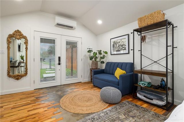 1315 Kendlewood Avenue, Mcallen, TX 78501