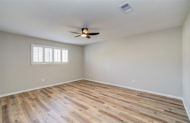 1147 Country Place Drive, Houston, TX 77079