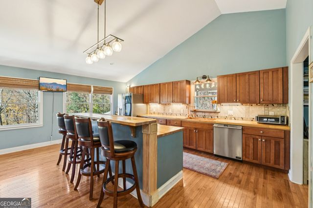 105 Thurmond Walker Road, Dahlonega, GA 30533