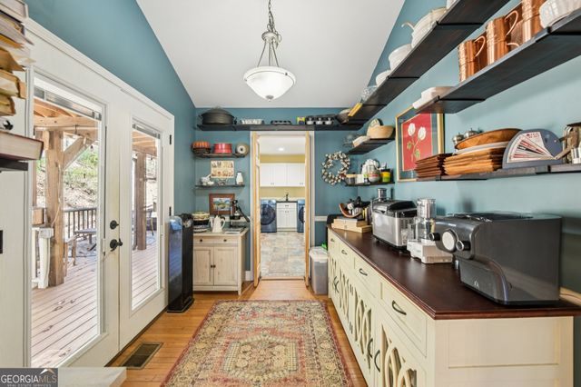 105 Thurmond Walker Road, Dahlonega, GA 30533