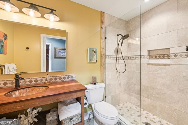 105 Thurmond Walker Road, Dahlonega, GA 30533