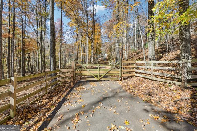 105 Thurmond Walker Road, Dahlonega, GA 30533