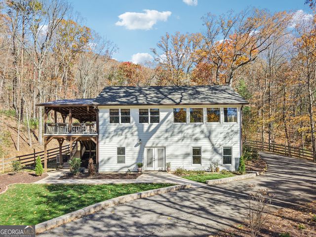 105 Thurmond Walker Road, Dahlonega, GA 30533