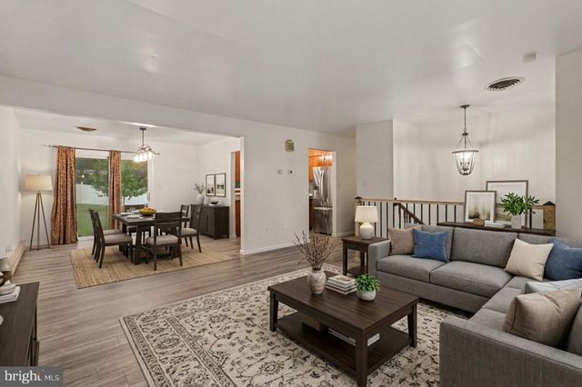 465 LOCUST ST, Halifax, PA 17032