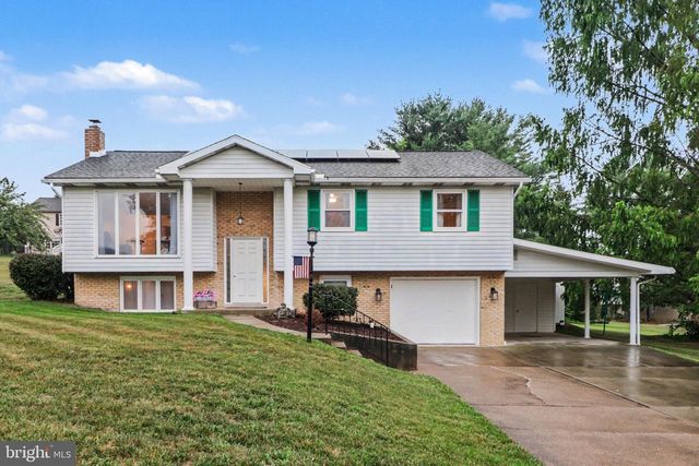 465 LOCUST ST, Halifax, PA 17032