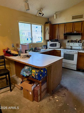 5217 W BOSTON Way, Chandler, AZ 85226