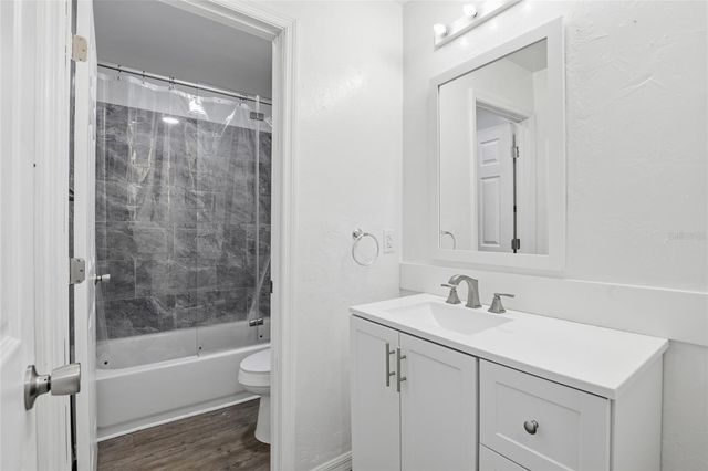 207 SW 6TH AVENUE, Gainesville, FL 32601