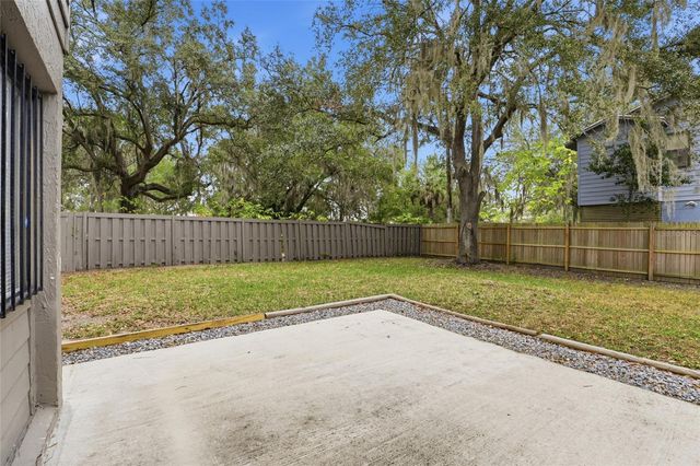 207 SW 6TH AVENUE, Gainesville, FL 32601