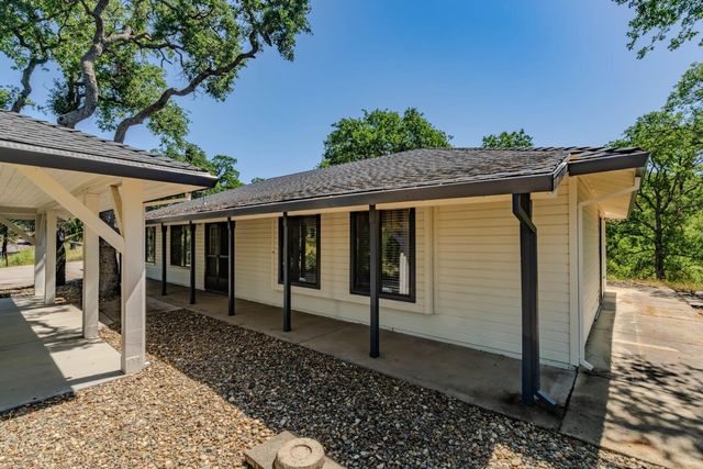 7065 Cassidy Rd, Valley Springs, CA 95252