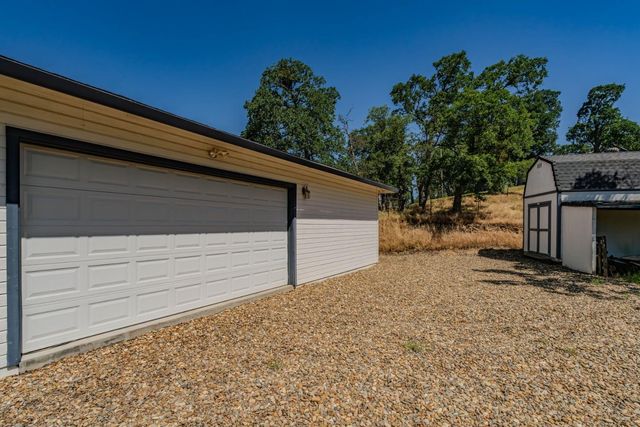 7065 Cassidy Rd, Valley Springs, CA 95252