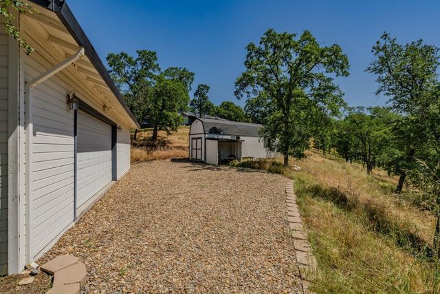 7065 Cassidy Rd, Valley Springs, CA 95252