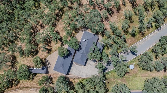 7065 Cassidy Rd, Valley Springs, CA 95252