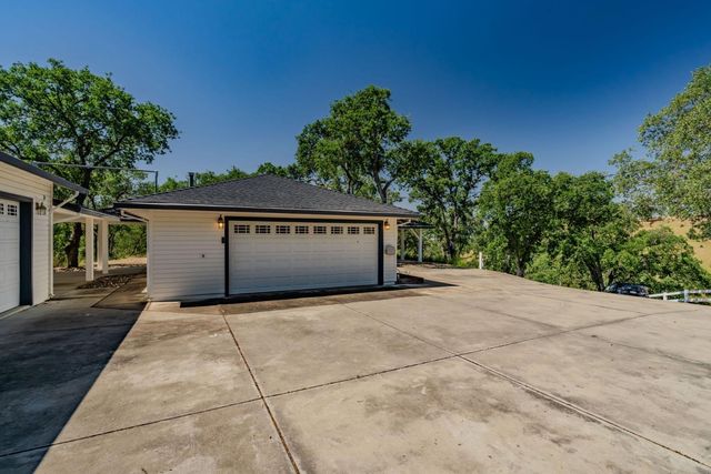 7065 Cassidy Rd, Valley Springs, CA 95252