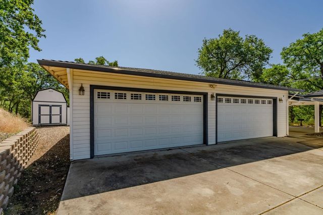 7065 Cassidy Rd, Valley Springs, CA 95252