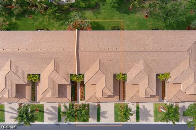 6011 Jonathans Bay CIR 402, Fort Myers, FL 33908